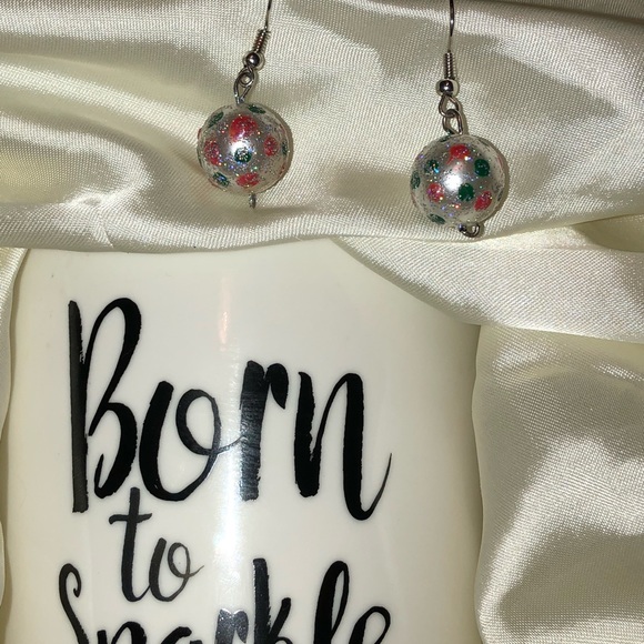 Christmas ornament earrings Fun & Festive NEW - Picture 7 of 8